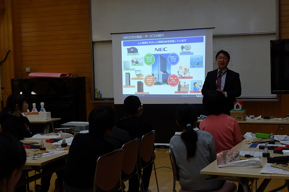 青森県:十和田私立西小学校 イメージ1 image