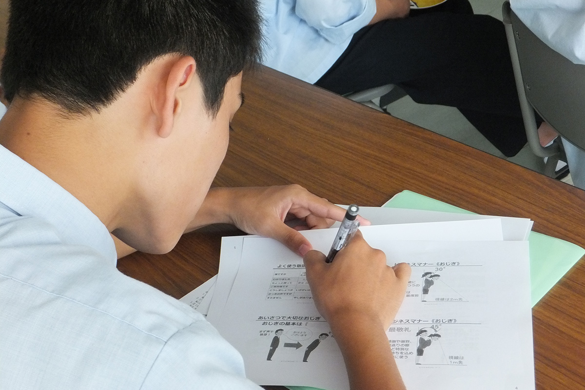 青森県:弘前学院聖愛高等学校 イメージ6 image