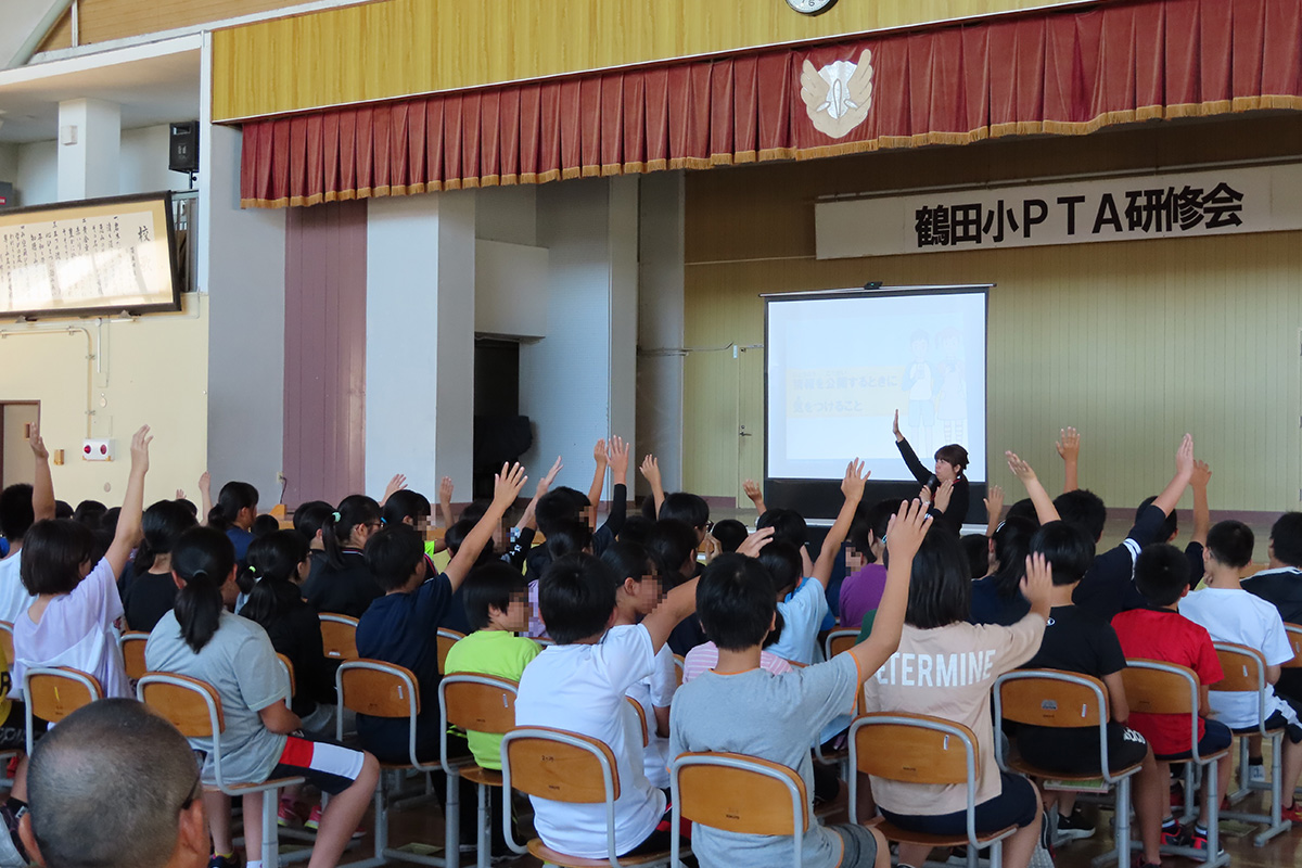 青森県:鶴田町立鶴田小学校 イメージ2 image