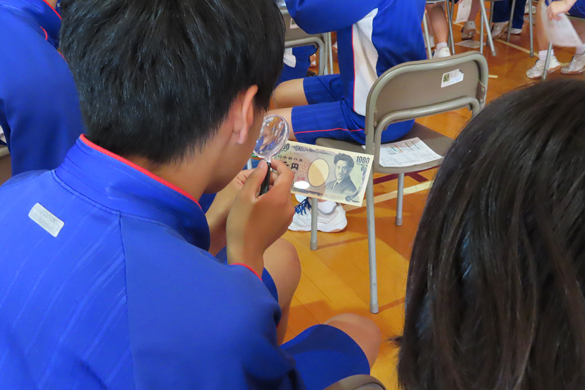 青森県:三沢市立第二中学校 イメージ1 image
